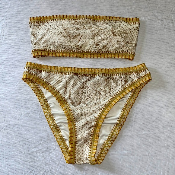 Platinum Swimwear Other - NWOT PLATINUM Swimwear By Solange Ferrarini  Bikini Bathing Suit Snake Size S/M